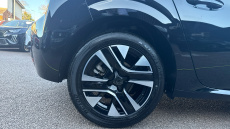 Peugeot 208 1.2 PureTech 100 Allure 5dr Petrol Hatchback